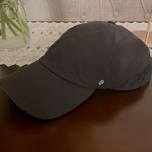 Lululemon dry fit hat